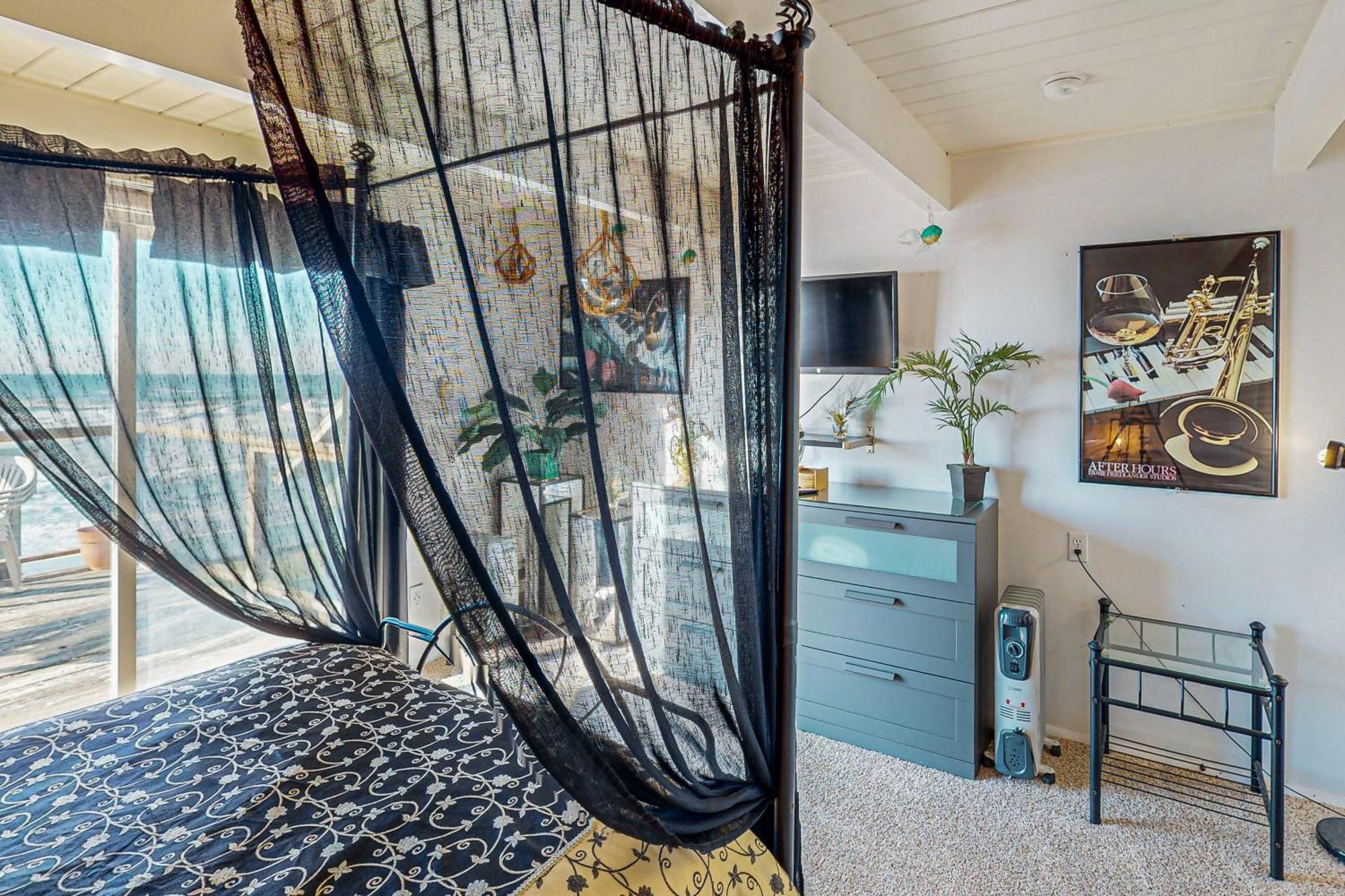 Sebastian'S Crib Condo 링컨시티 외부 사진