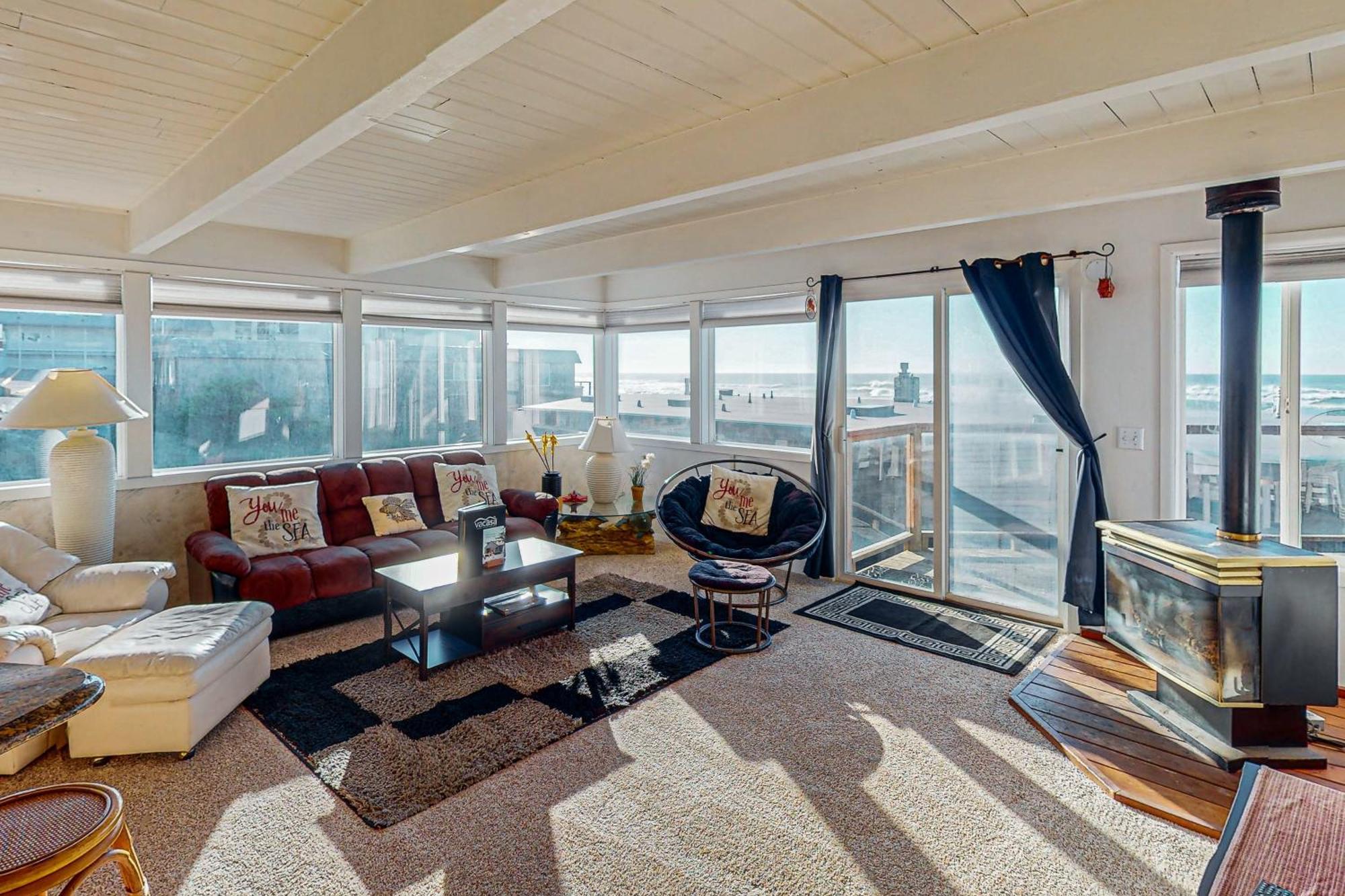 Sebastian'S Crib Condo 링컨시티 외부 사진